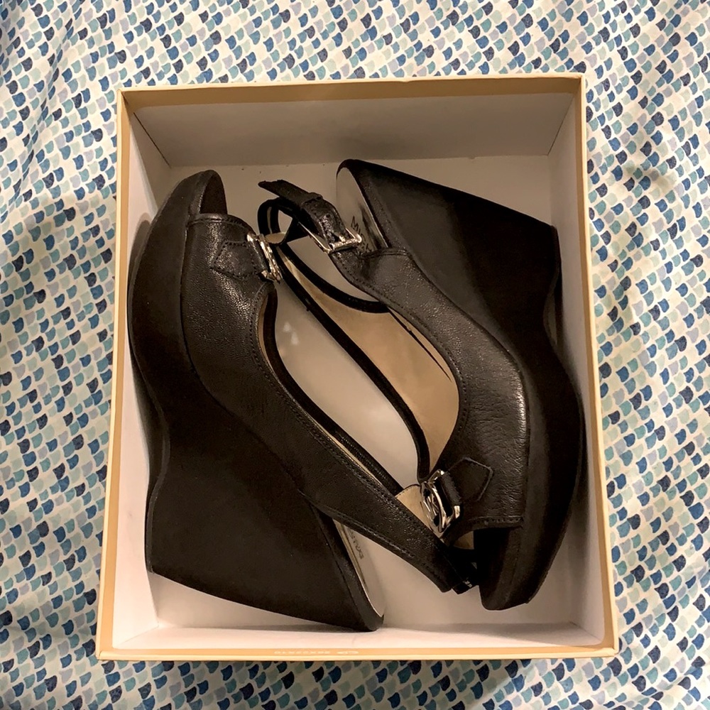 Michael Kors- platform wedged sandals